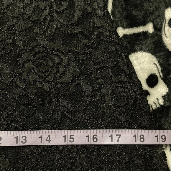 LE CHATEAU Black lace wiggle dress ~ Goth MEDIUM LARGE stretchy pencil dress - Picture 9 of 14